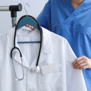 Benefits of Uniform Rental Services for Healthcare Facilities